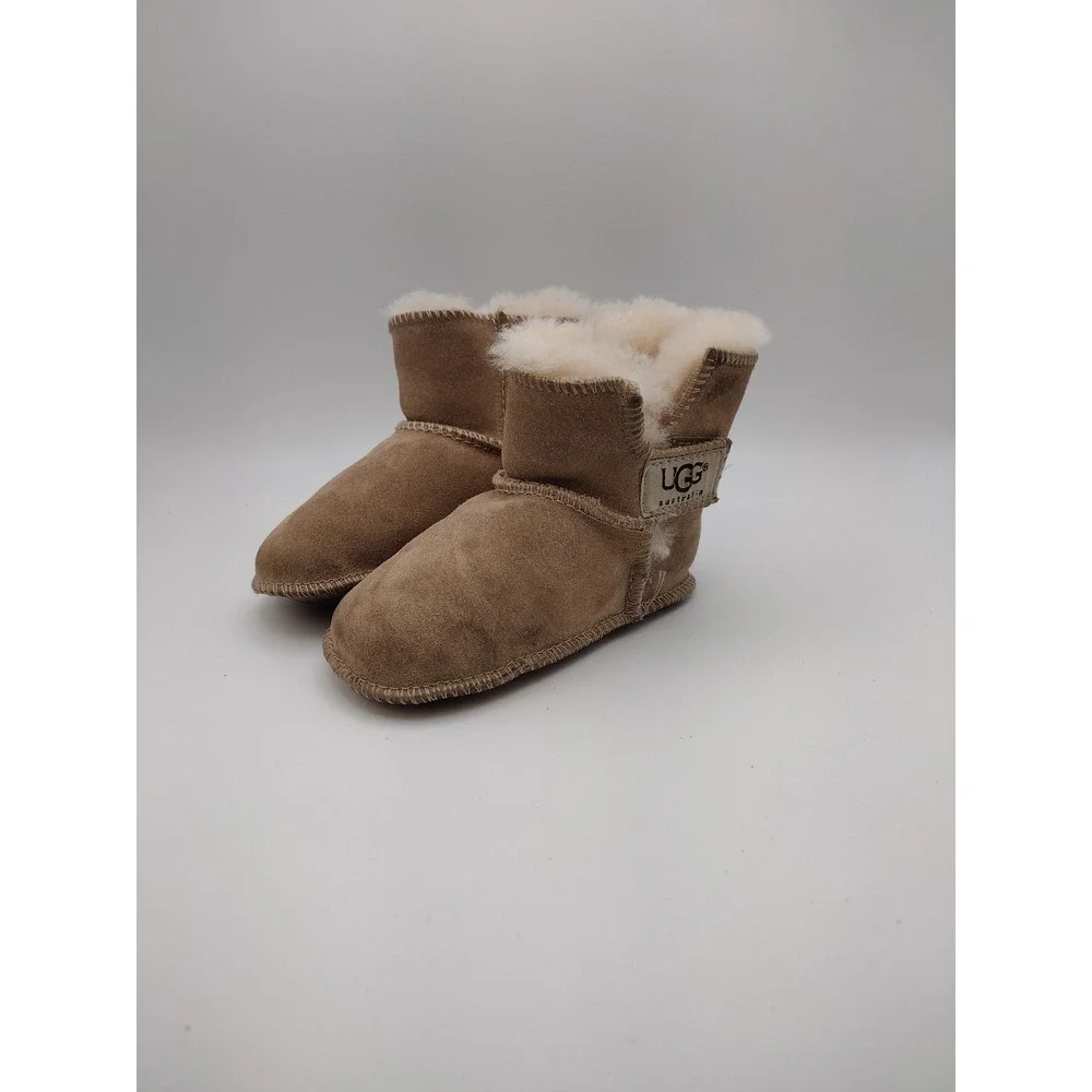 UGG Australia Erin Chestnut Suede Sheepskin Infant Booties Size M